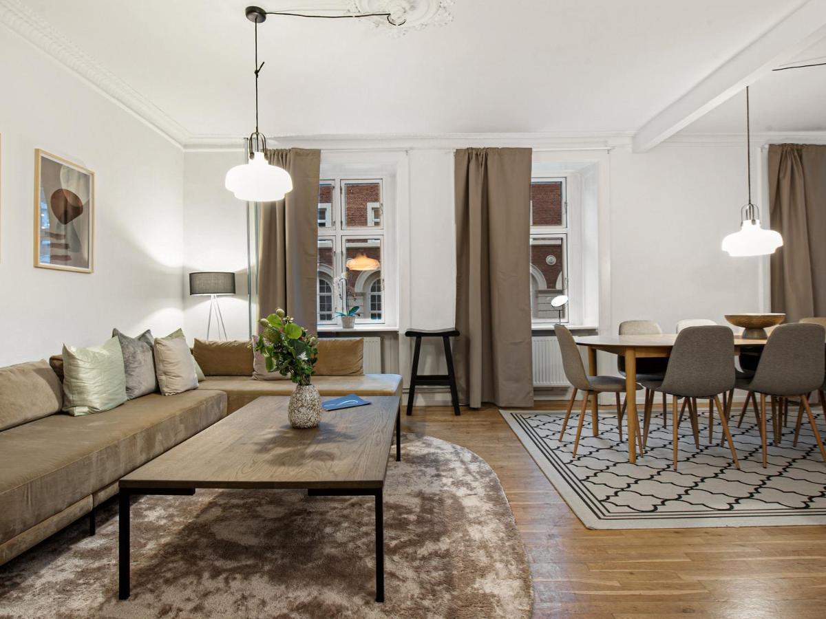 Sanders Stage - Enchanting Four-Bedroom Apartment Near Nyhavn Copenhagen Exterior photo